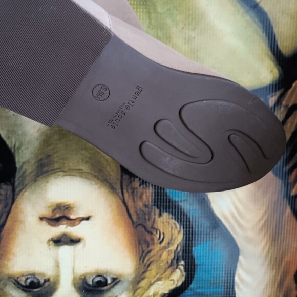 NWT Women's Tan Suede Gentle Souls Low Heel Booties - Emma Zip Bootie - Picture 9 of 11